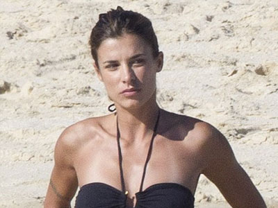 Elisabetta Canalis: Κάθε μέρα και νέο μαγιό